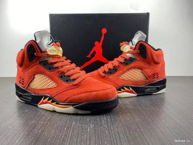 DD9336-800 on 5 Dunk Jordan Mars Retro 0825